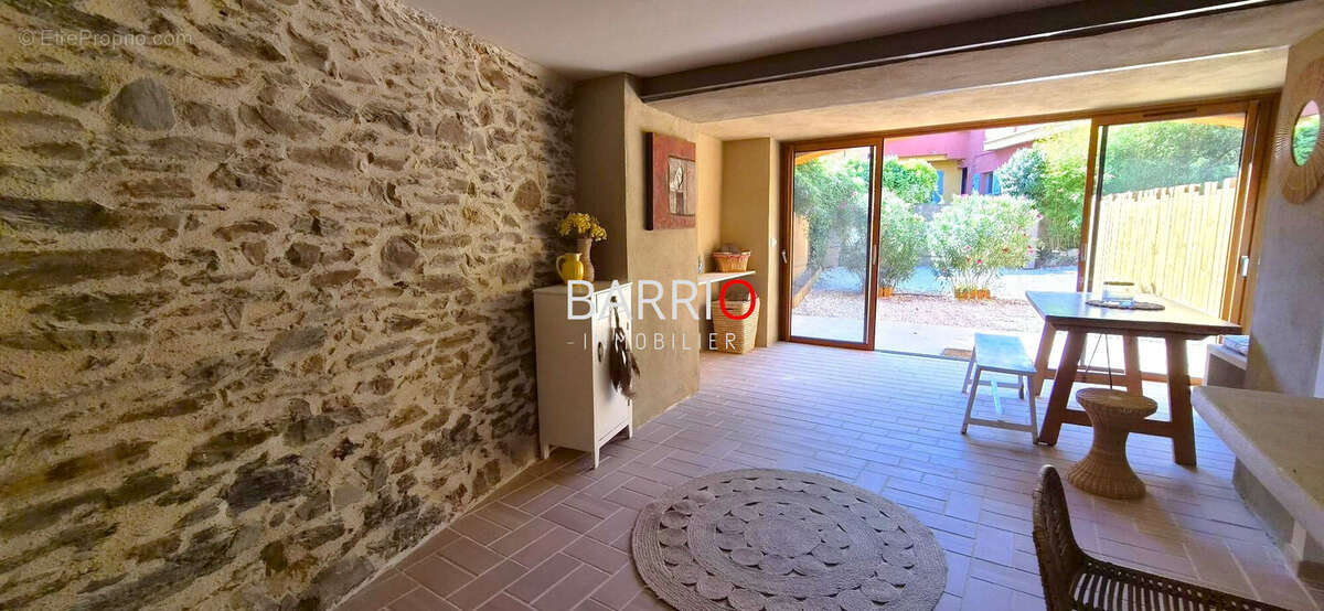 Maison 115 m² à Collioure  - photo 9
