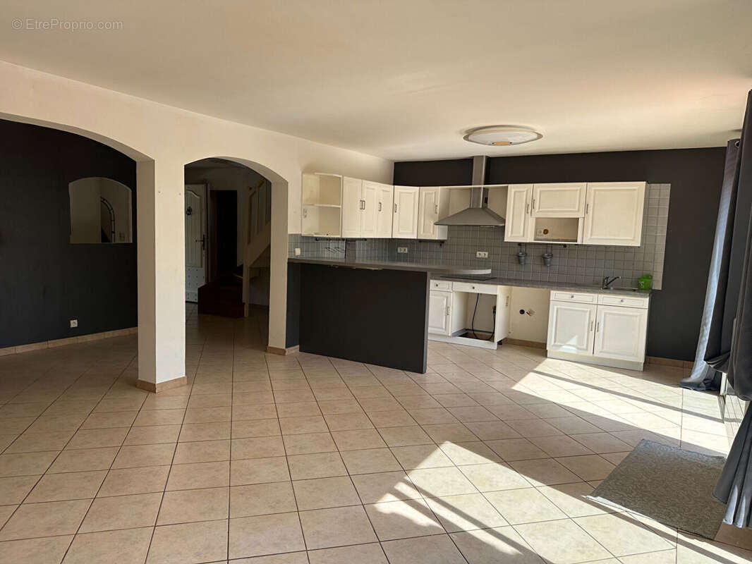 Maison 160m² à saint-maximin-la-sainte-baume - photo 5