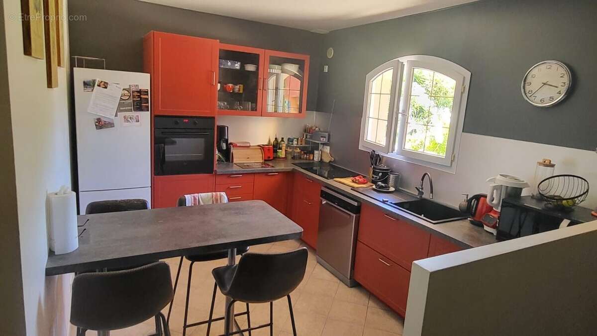 Maison 213 m² à Peri  - photo 6