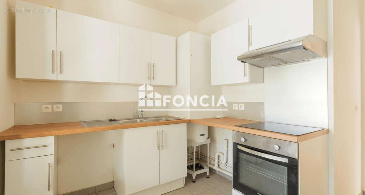 Appartement à BAILLY-ROMAINVILLIERS