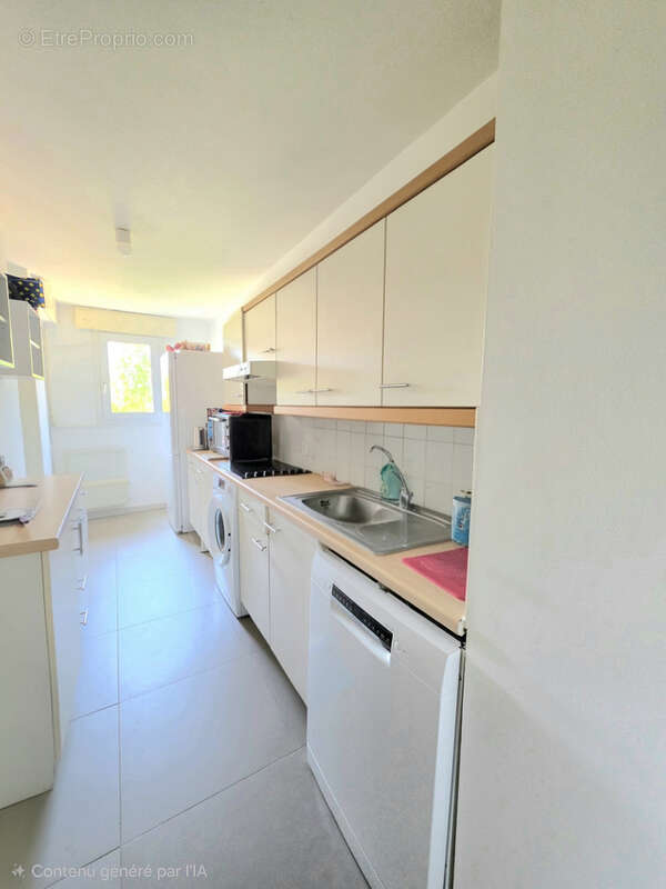 Grand t2 de 66 m2 proche gambetta - photo 3