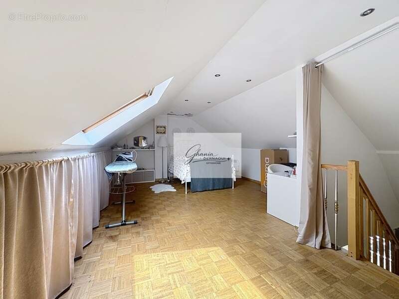 Maison à NOISY-LE-SEC