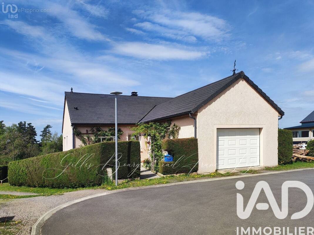 Photo 1 - Maison à RIEUTORT-DE-RANDON