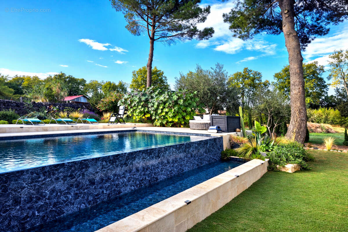 Maison à LEZIGNAN-CORBIERES