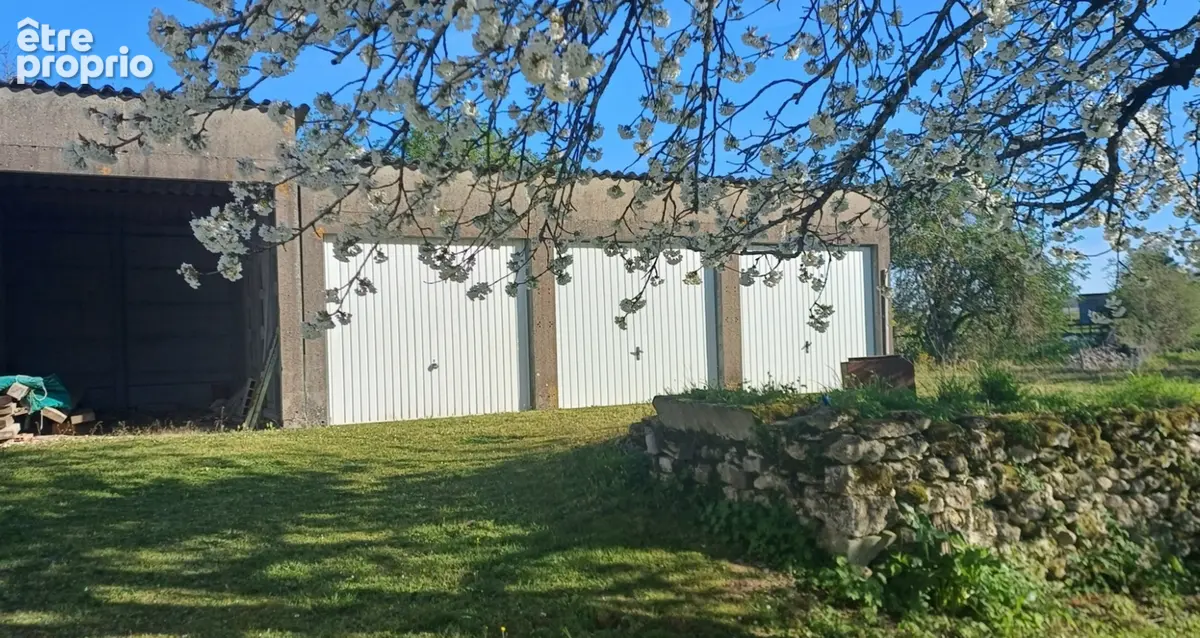Grande maison à vendre 5 pièces FOUQUEBRUNE (16) + dépendances sur terrain d'env 6800 m2 - photo 19