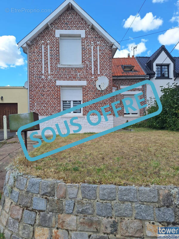Maison à ALLOUAGNE