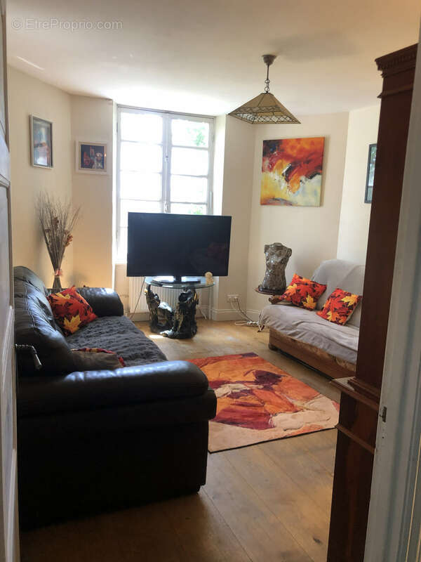 Maison à LA CROISILLE-SUR-BRIANCE