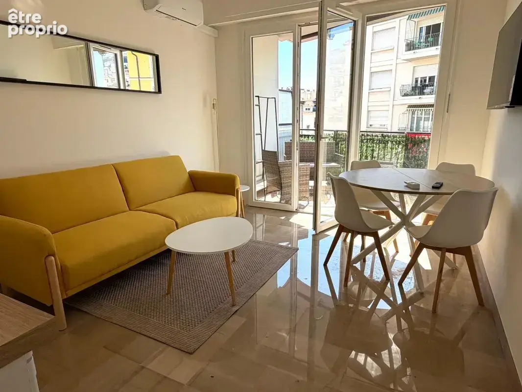 Nice centre/ Gambetta/ 2p neuf/ terrasse/ cave - photo 2