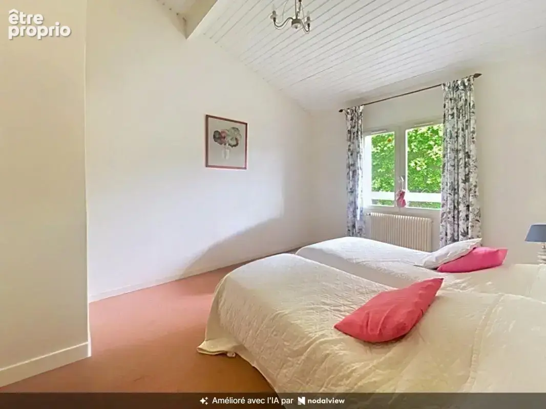 Belle maison de 4 ch sur magnifique jardin dans un quartier résidentiel d'Eysines, intra rocade 210 m2 - photo 17