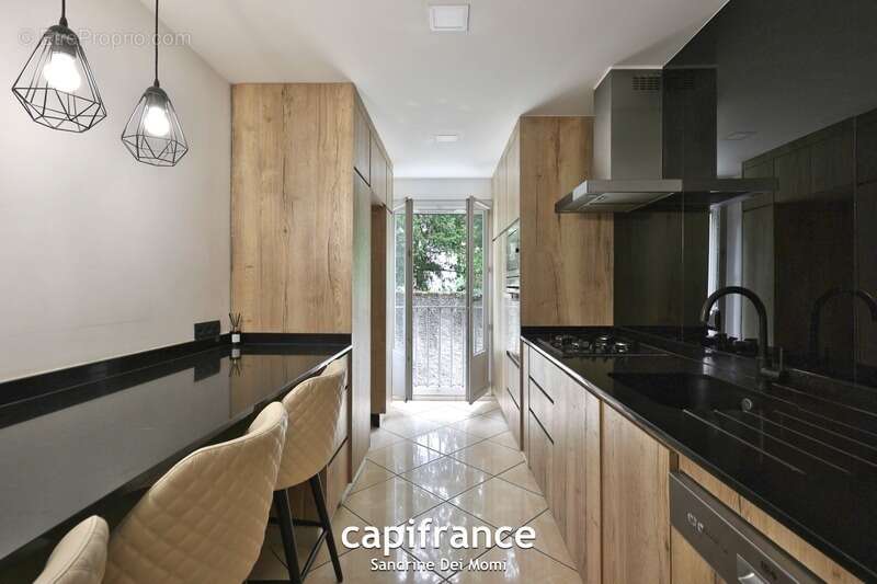Appartement à TASSIN-LA-DEMI-LUNE