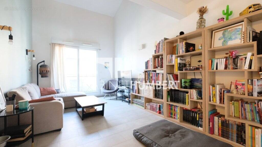 Appartement à SAINT-ETIENNE