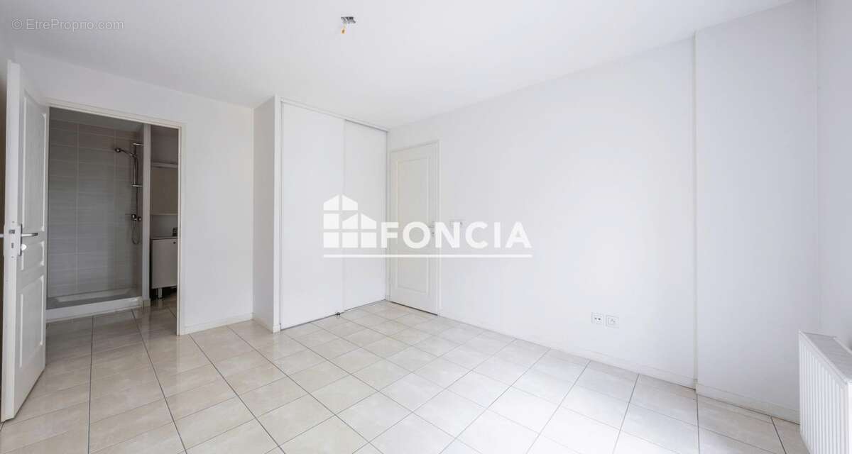 Appartement à CENON