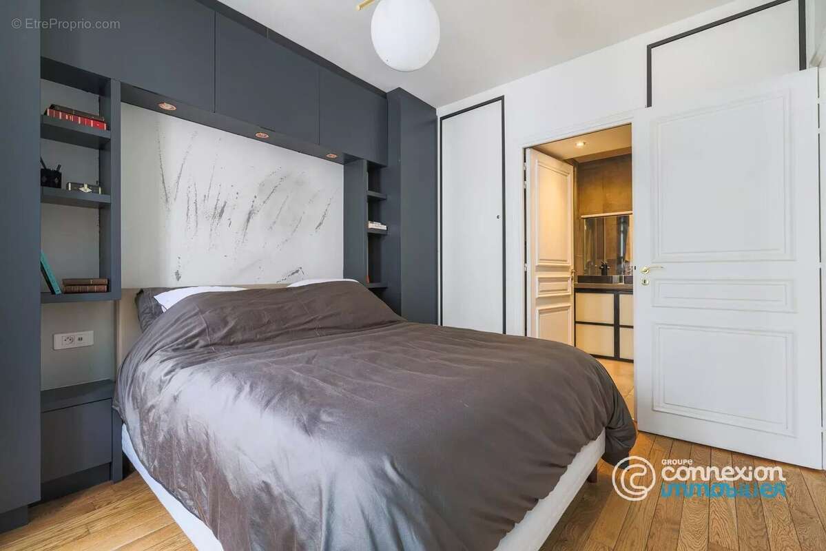 Appartement à PARIS-6E