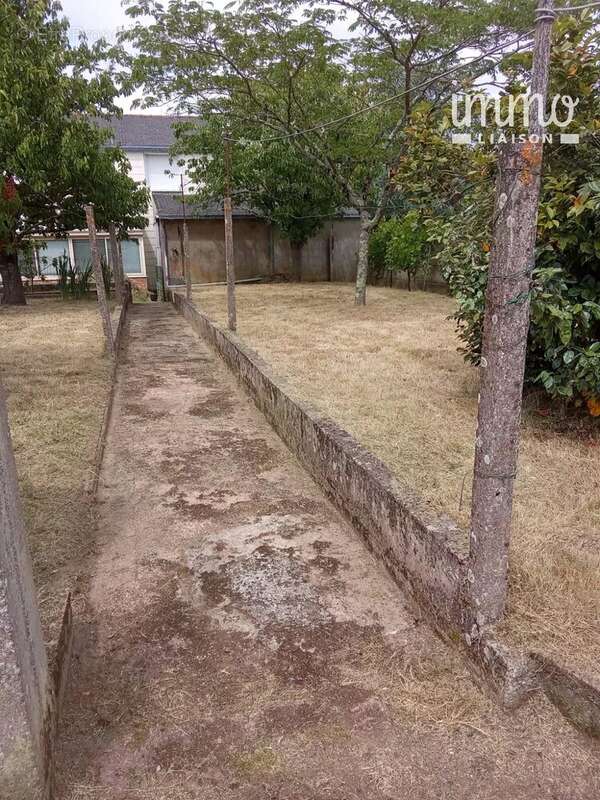 Maison à LES TOUCHES