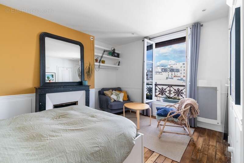 Appartement à PARIS-12E