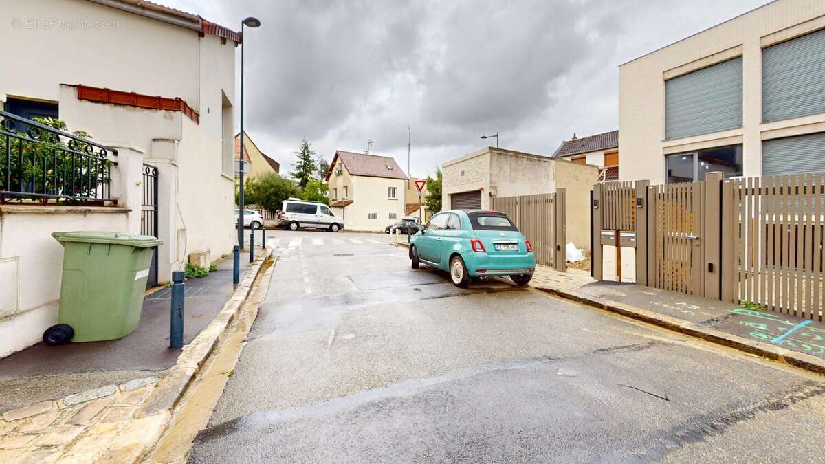 Maison 130 m² à Fontenay-Sous-Bois  - photo 2
