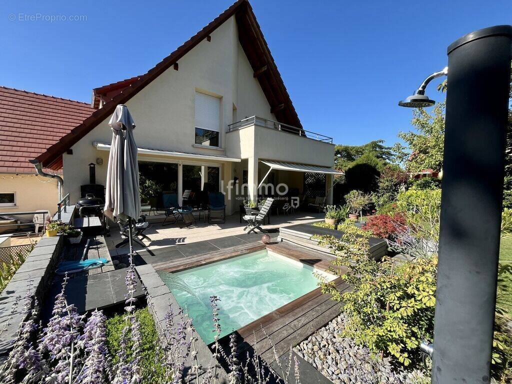Maison à OSTHOUSE