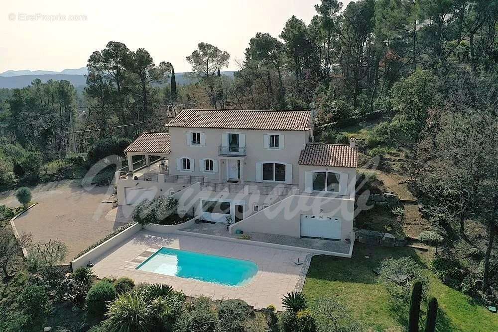 Maison à SEILLANS