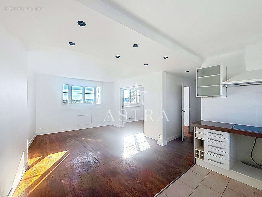 Appartement à CHATENAY-MALABRY