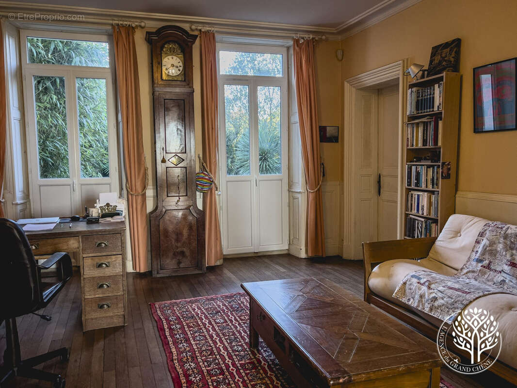Maison à TONNAY-CHARENTE