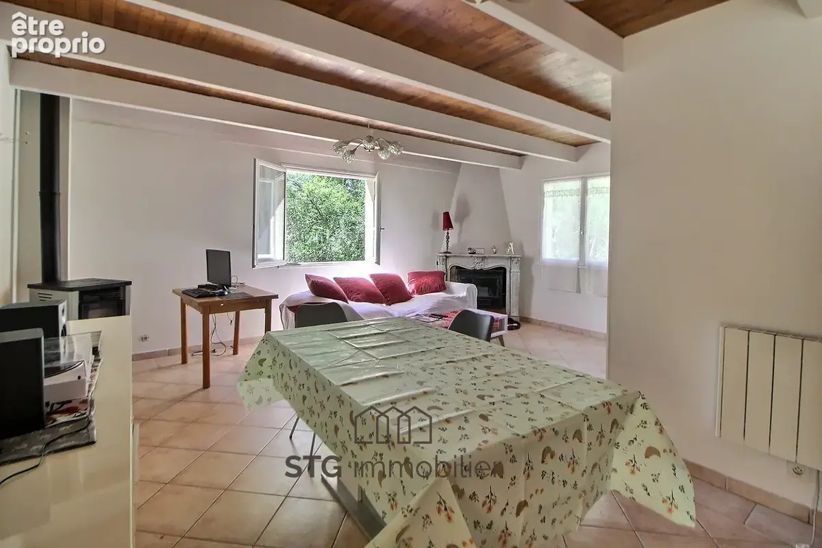 Vente maison de 147 m2 à afa - photo 8
