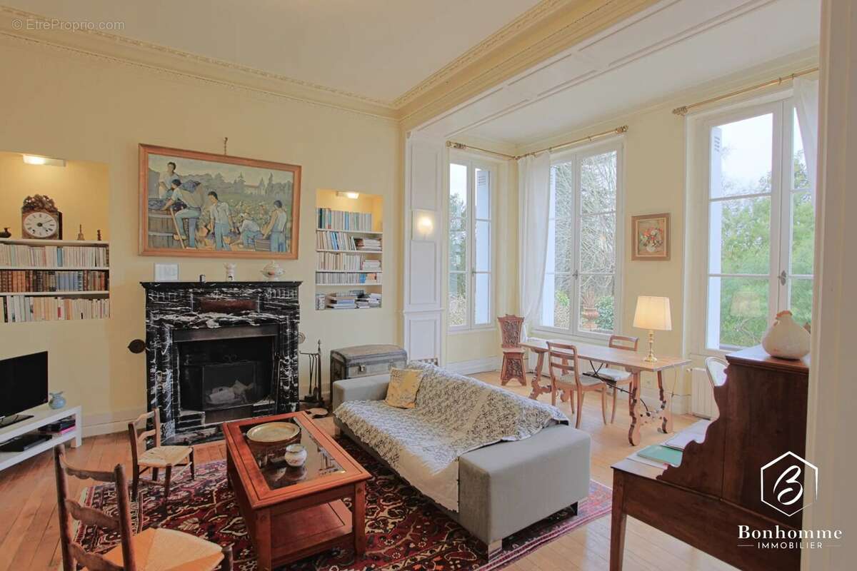 Maison à LESTIAC-SUR-GARONNE