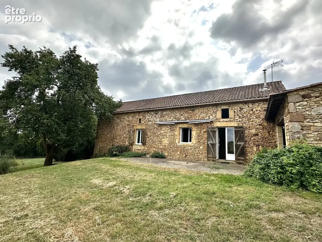 Authentique ferme avec 4 ha de terrain - photo 14