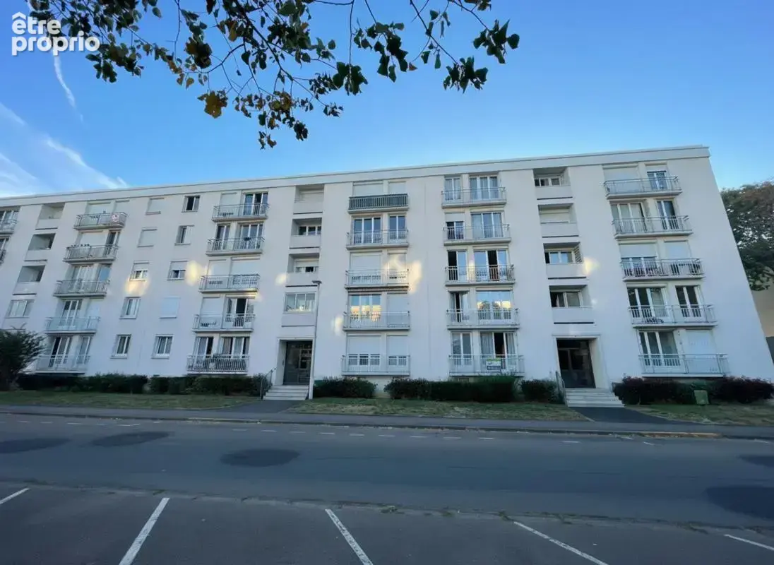 Appartement à REZE