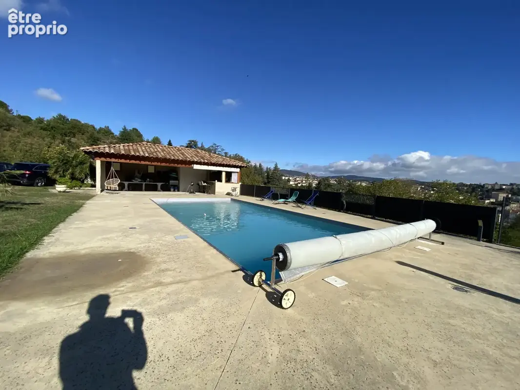 Sur les hauteurs d'Annonay, coquette maison en pierres avec vue et espace piscine. - photo 13