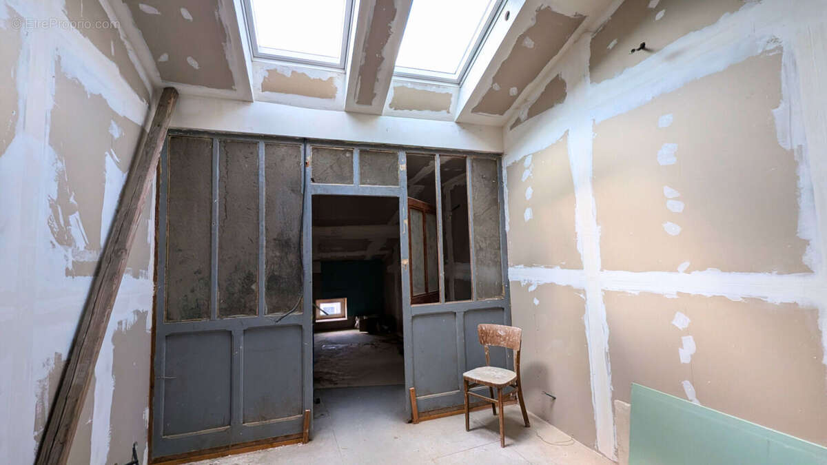 Appartement à ARS-SUR-MOSELLE