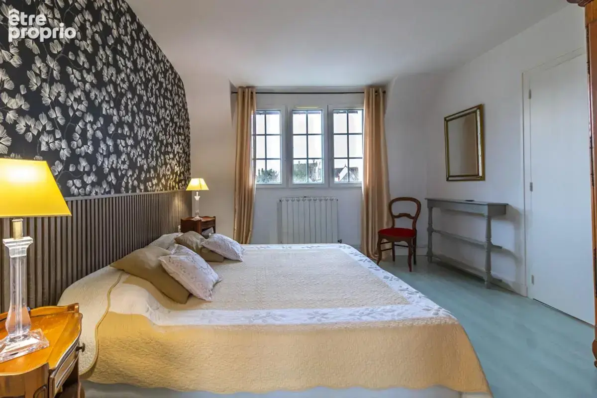 Maison Romorantin Lanthenay 8 pièce(s) 190 m2 - photo 9