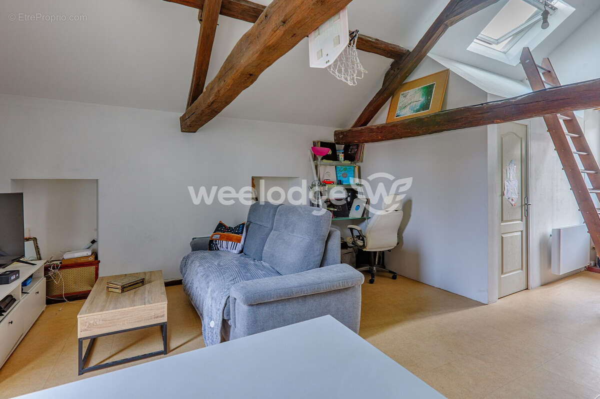 Appartement à VERNOUILLET