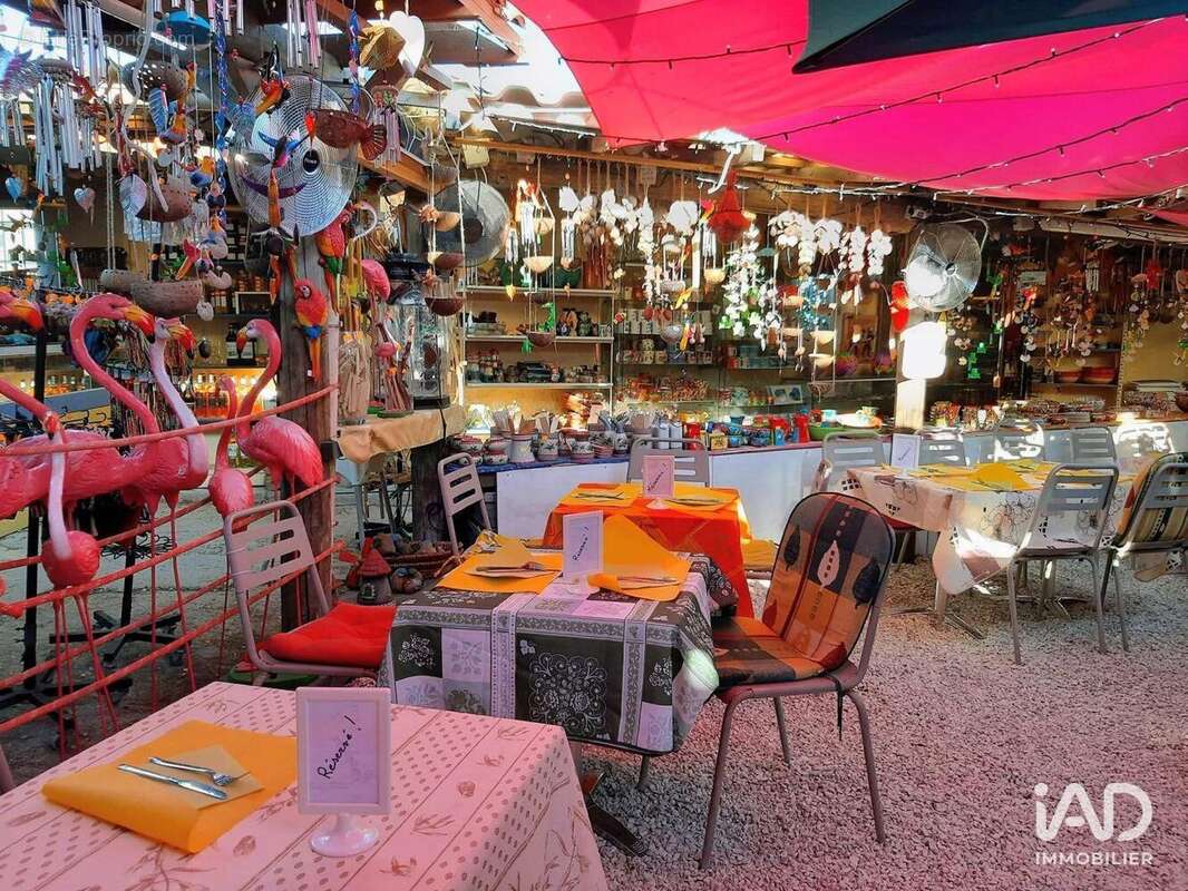 Photo 2 - Commerce à HYERES