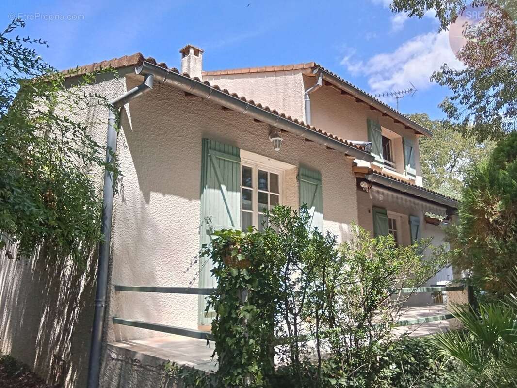Maison à SAINT-HIPPOLYTE-DU-FORT