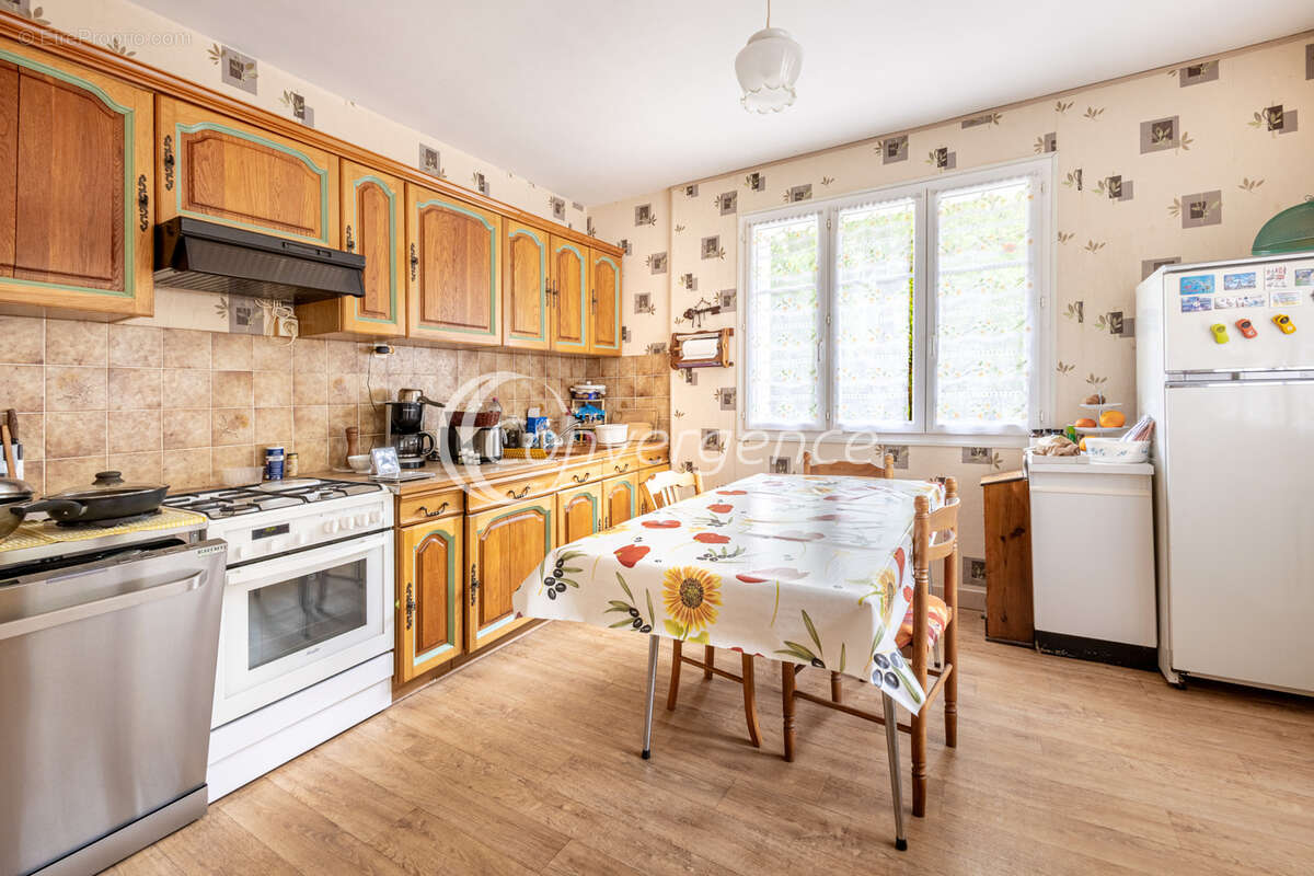 Maison à MAISONNAIS-SUR-TARDOIRE