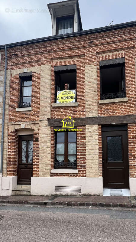 Maison à MONTIVILLIERS