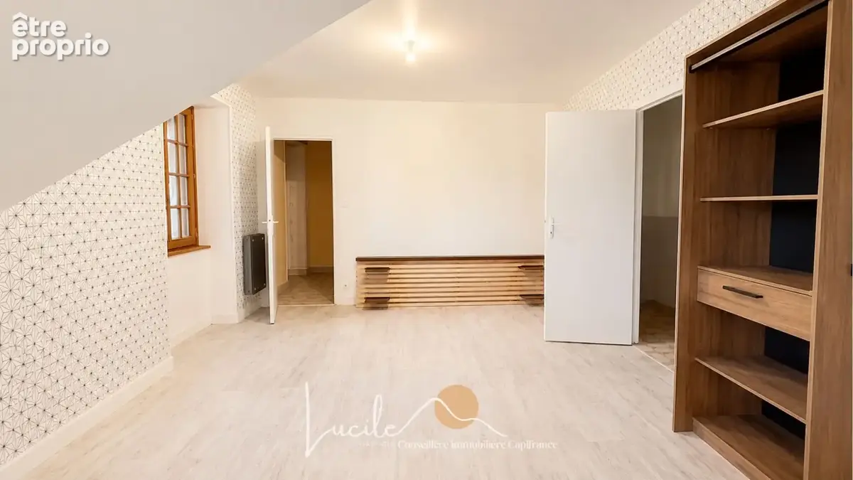 Propriété de caractère – Emplacement exceptionnel, beaux volumes et potentiel unique - photo 16