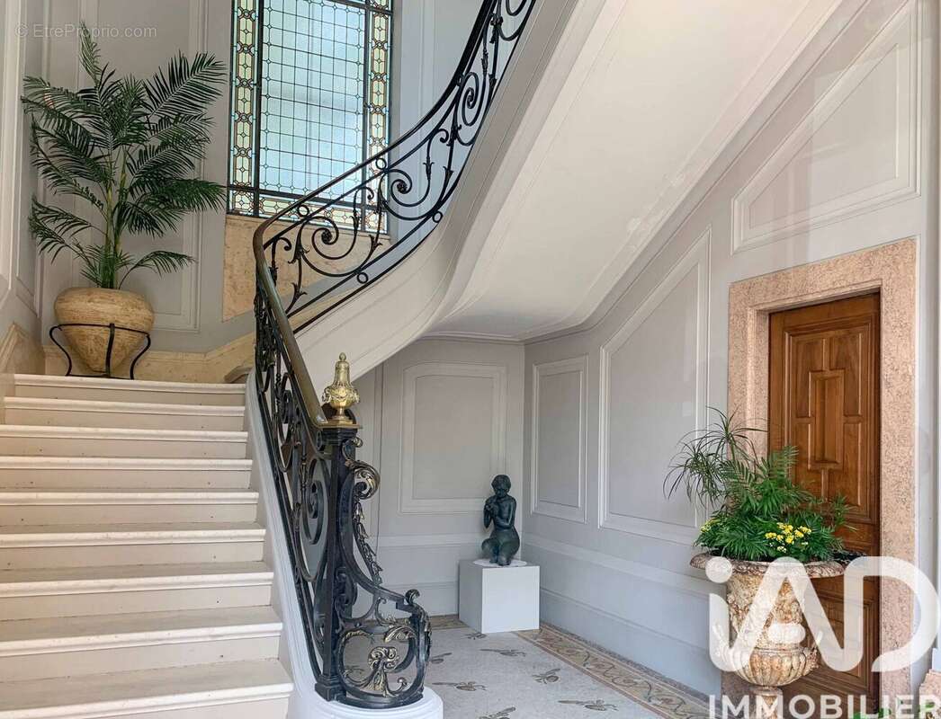 Photo 4 - Appartement à FONTAINEBLEAU