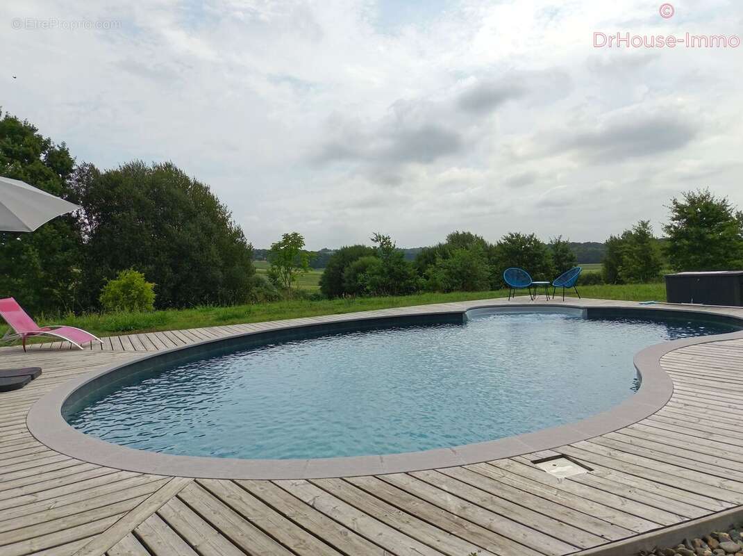 Maison 306 m² à Mugron  - photo 7