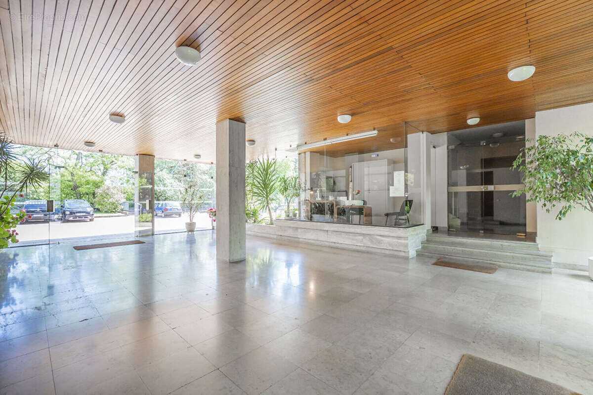 Appartement à GARCHES