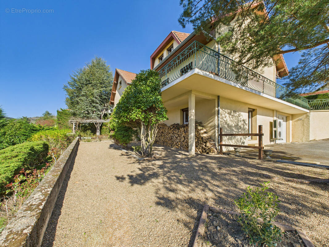 Maison à MONTBRISON