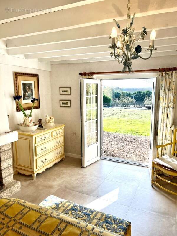 Maison à SAINT-MAURICE-SUR-FESSARD