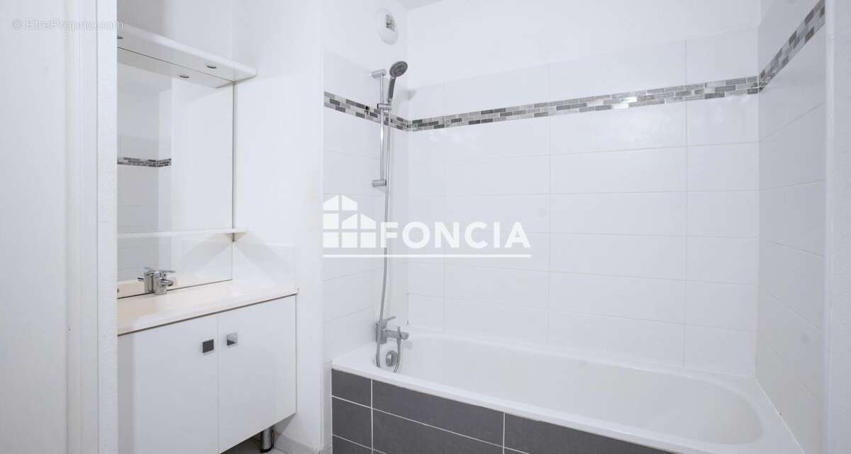 Appartement à ELANCOURT