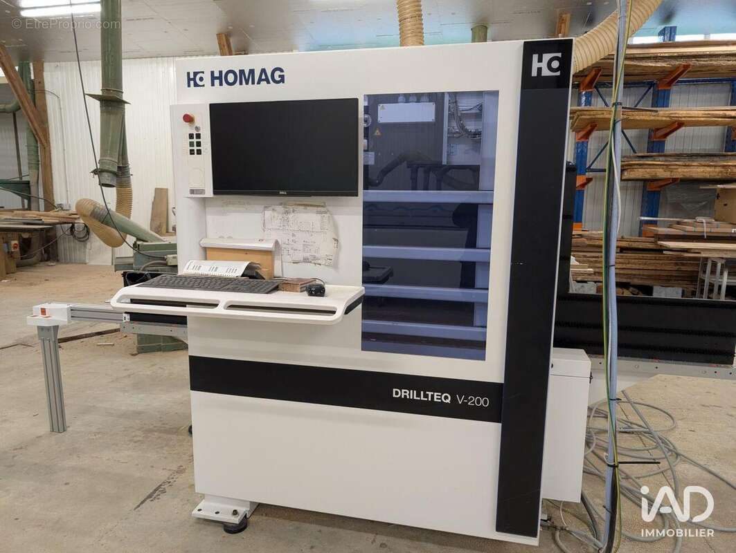 Photo 5 - Commerce à COURGAINS