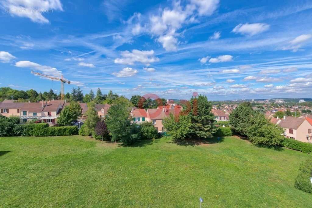 Appartement à CHAMPS-SUR-MARNE