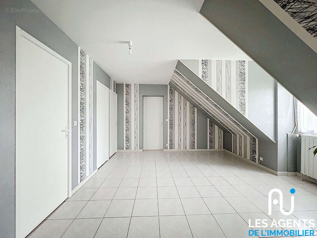 Maison Chaingy  6 pièce(s) 151.04 m2 - photo 9