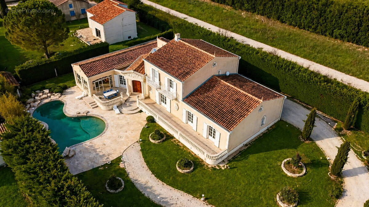 Maison à SAINT-REMY-DE-PROVENCE