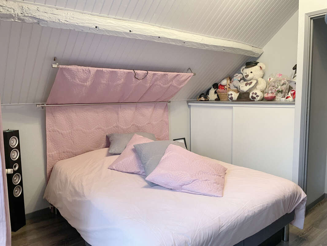 Maison à SAINTE-GENEVIEVE