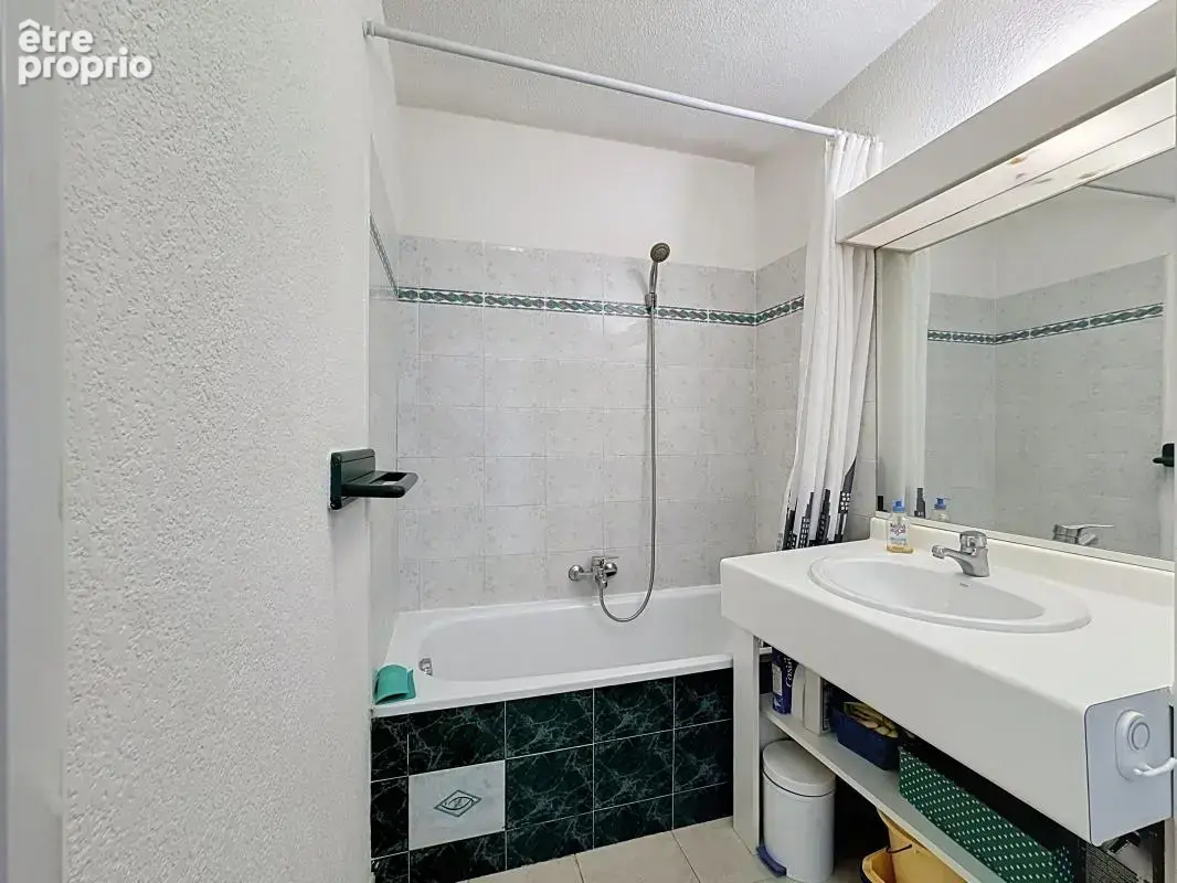 Studio + parking + Cave - À Vendre - Fréjus Plage - photo 11