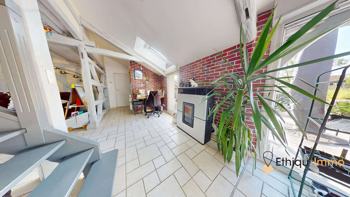 Maison 100 m² à Molins-Sur-Aube  - photo 5
